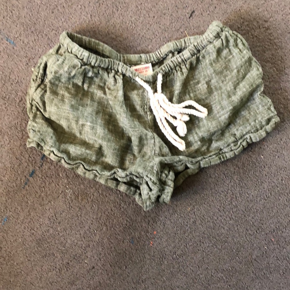 Mossimo green linen shorts